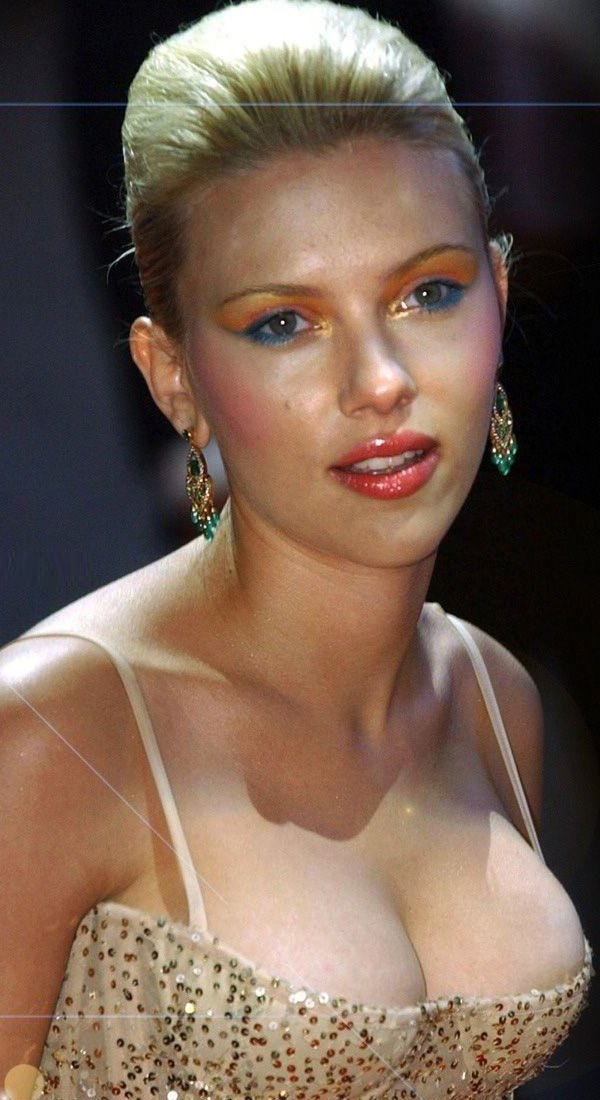 Scarlett Johansson  Photoshoot