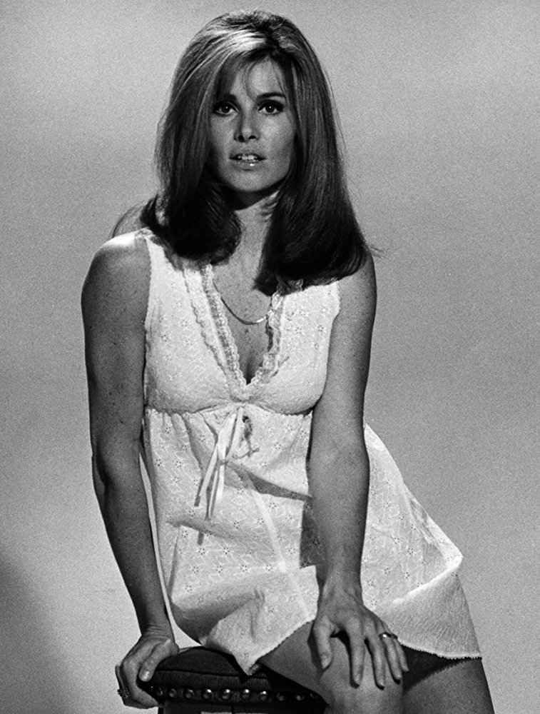 Stefanie Powers Sexy and Hottest Photos , Latest Pics