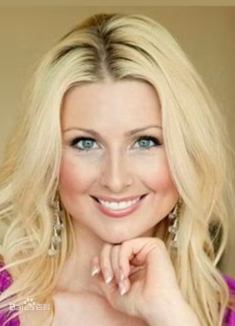 Amanda Bentley  Photoshoot