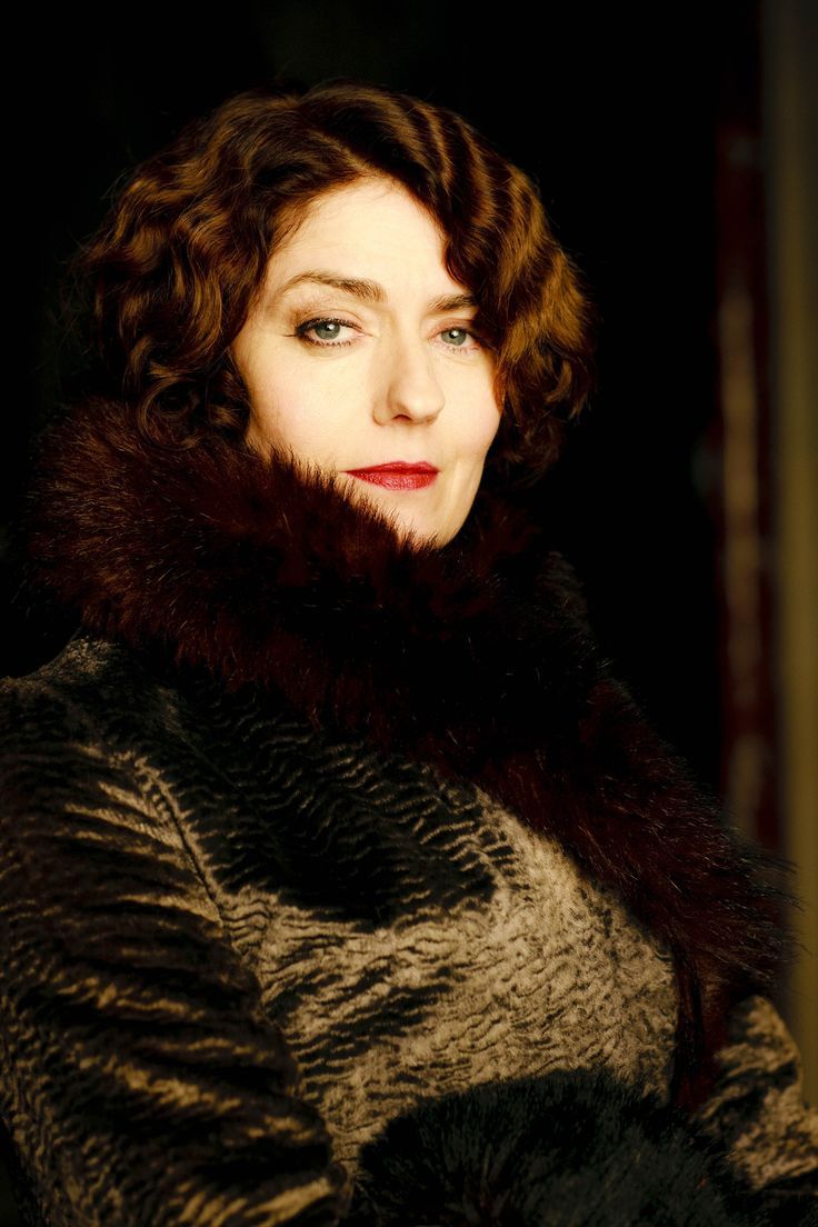 Anna Chancellor Sexy and Hottest Photos , Latest Pics