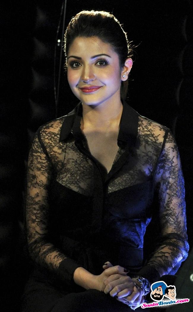 Anushka Sharma Sexy and Hottest Photos , Latest Pics