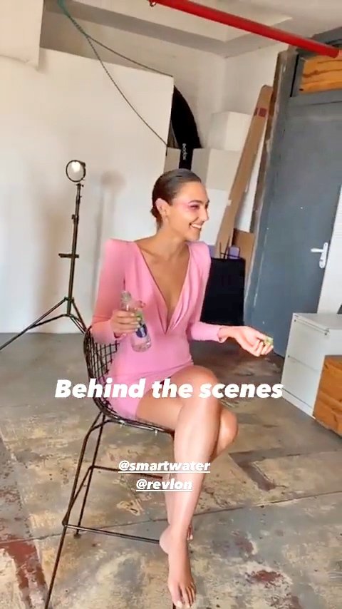 Gal Gadot Leg Photoshoot