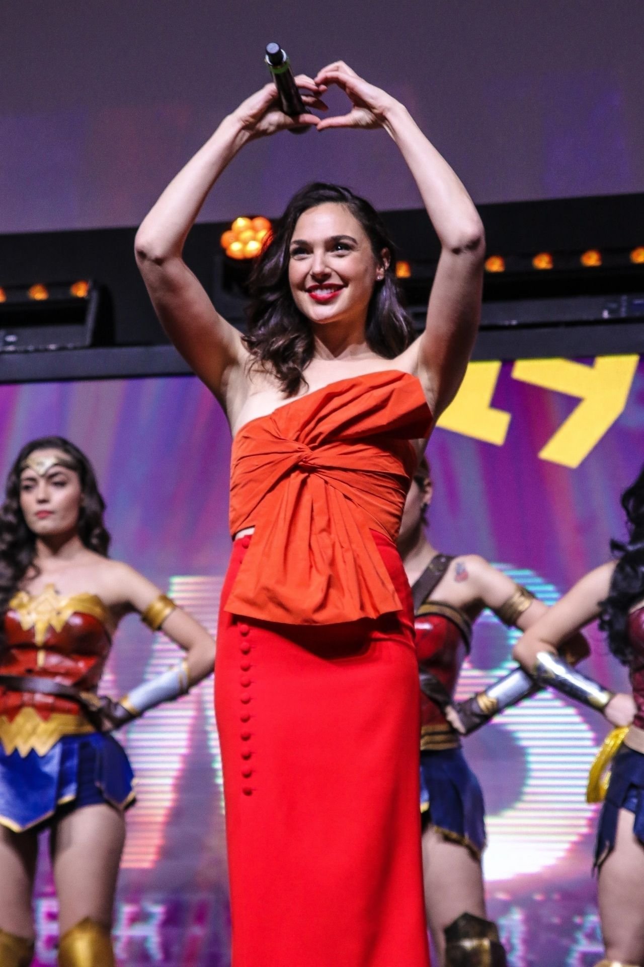 Gal Gadot  Photoshoot