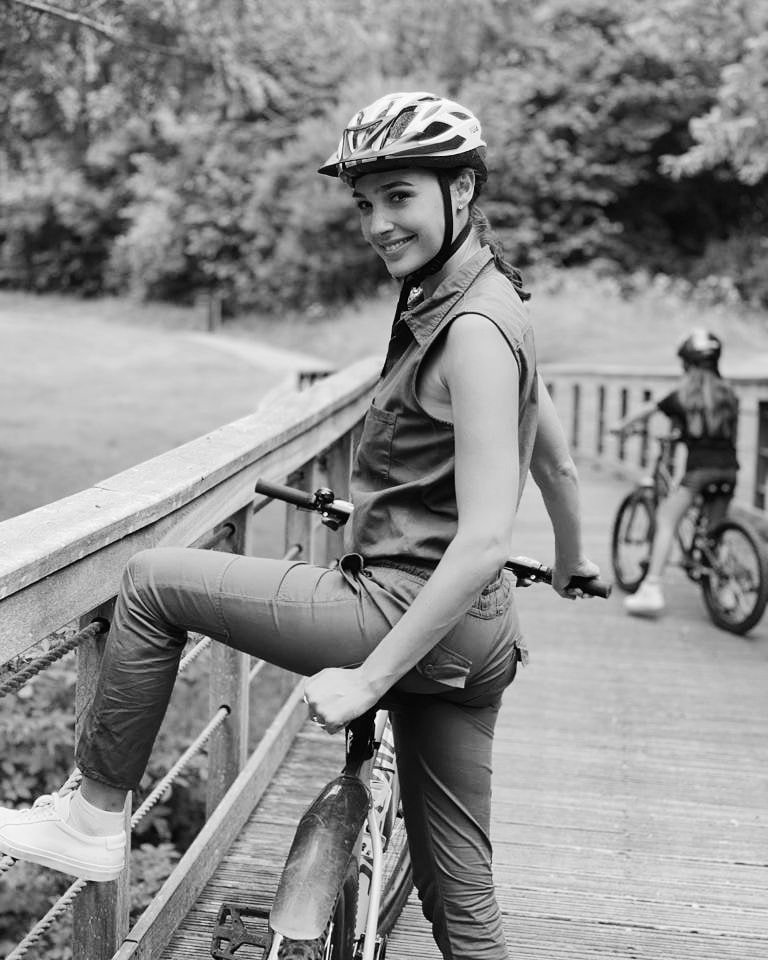 Gal Gadot  Photoshoot