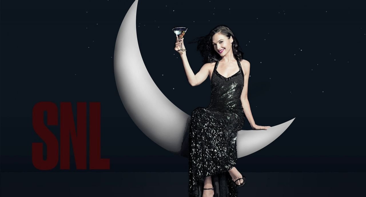 Gal Gadot Leg Photoshoot