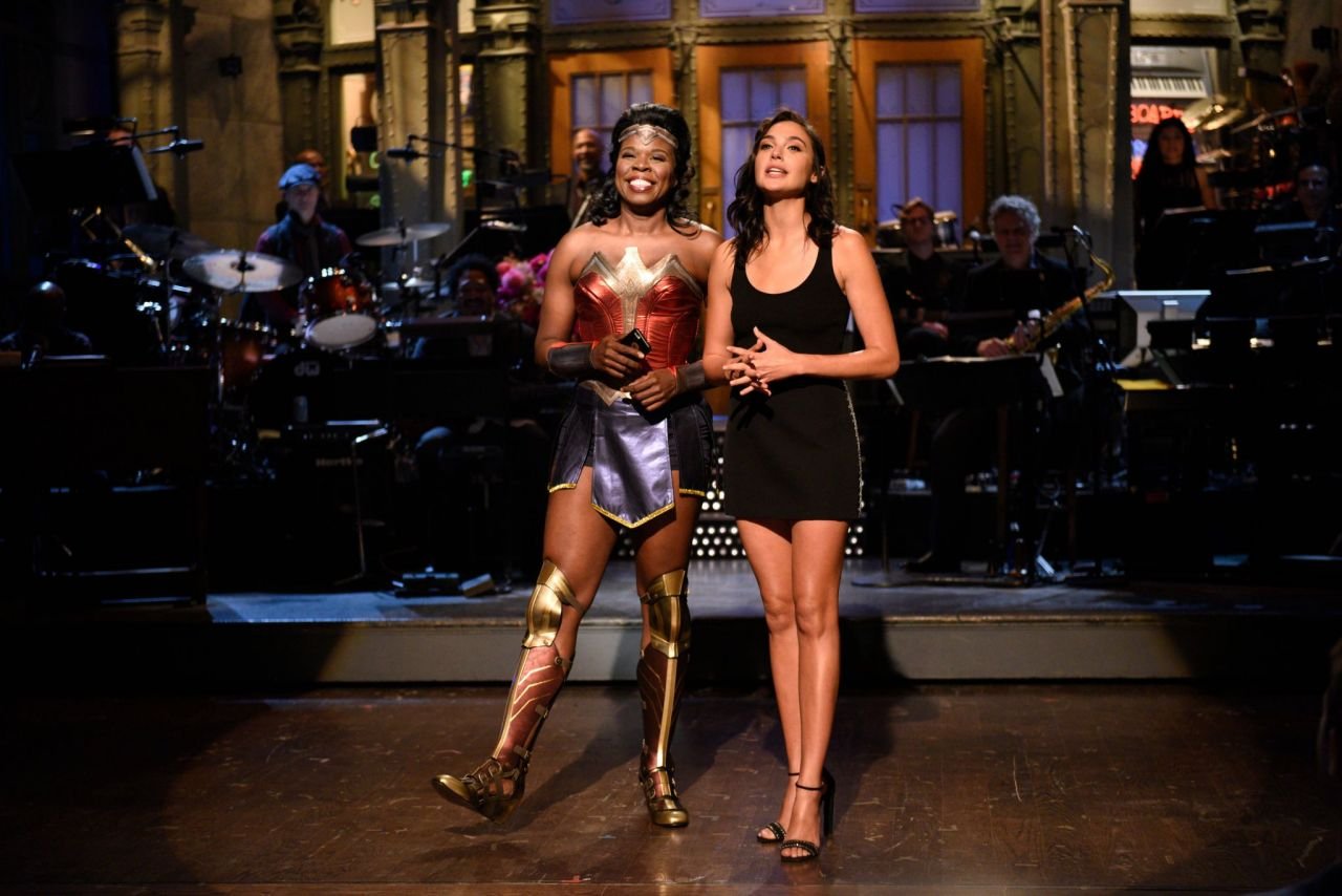 Gal Gadot Leg Photoshoot