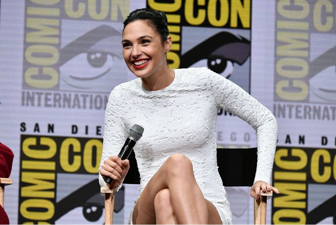 Gal Gadot  Photoshoot