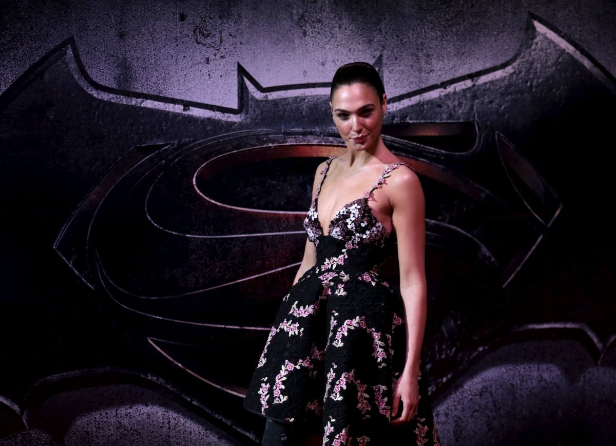 Gal Gadot  Photoshoot