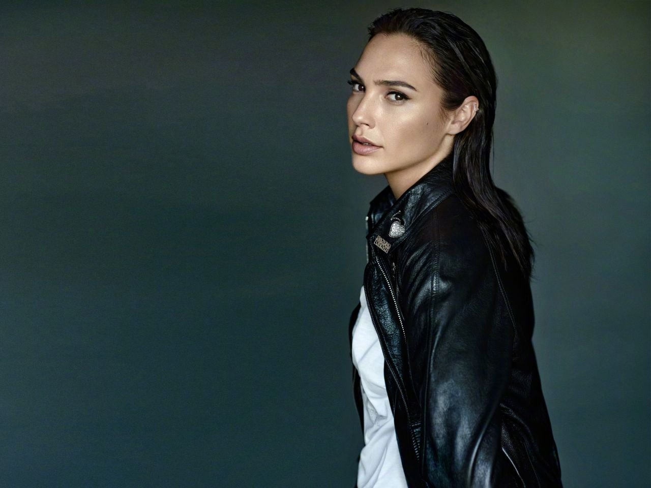 Gal Gadot  Photoshoot