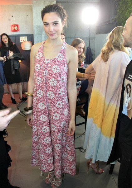 Gal Gadot  Photoshoot