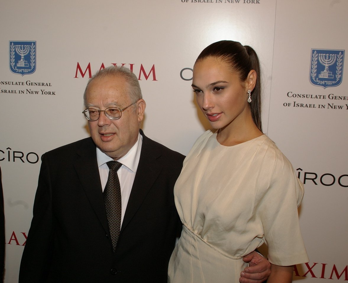 Gal Gadot  Photoshoot