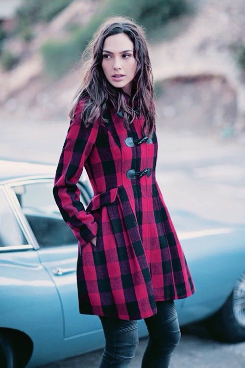 Gal Gadot  Photoshoot