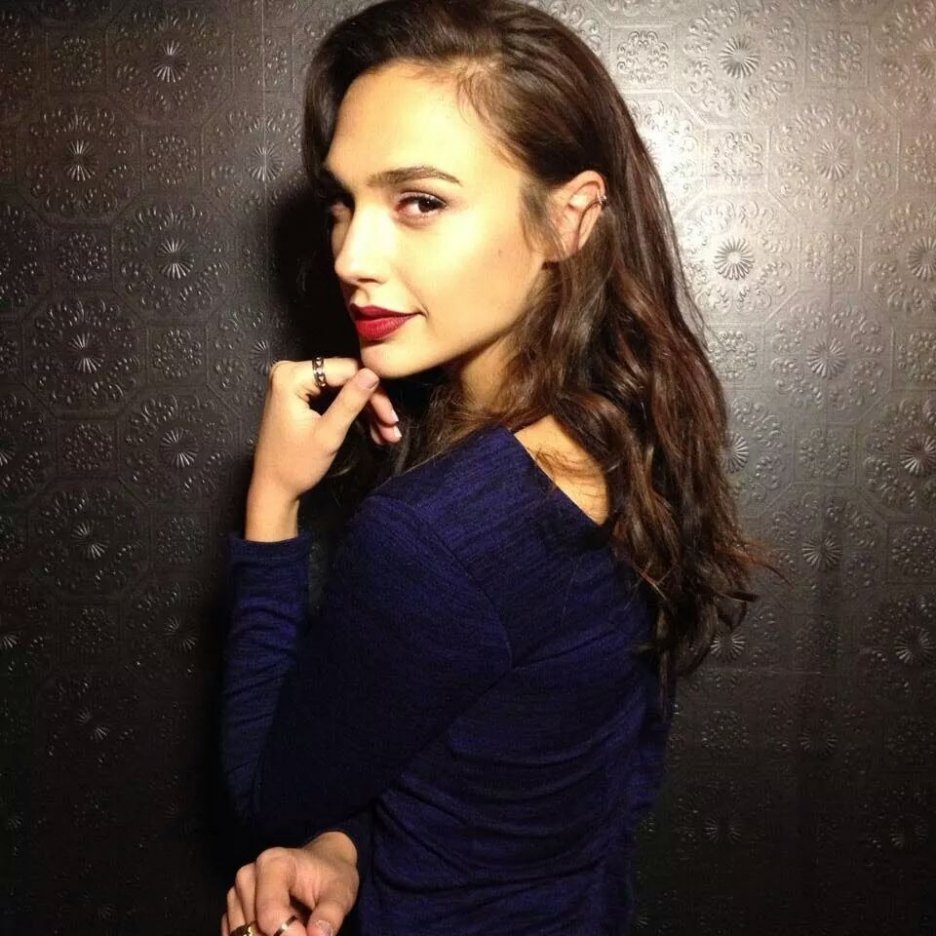 Gal Gadot  Photoshoot