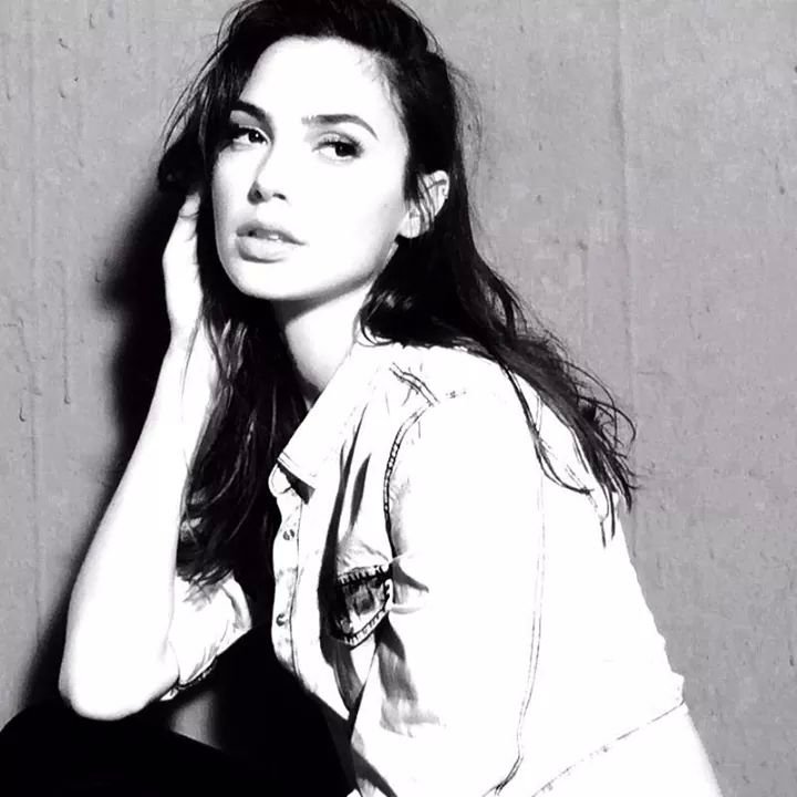 Gal Gadot  Photoshoot