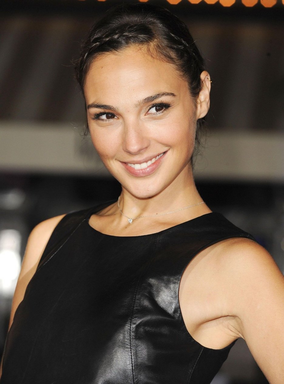 Gal Gadot Breast Photoshoot
