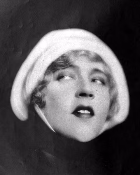 Mae Murray  Photoshoot