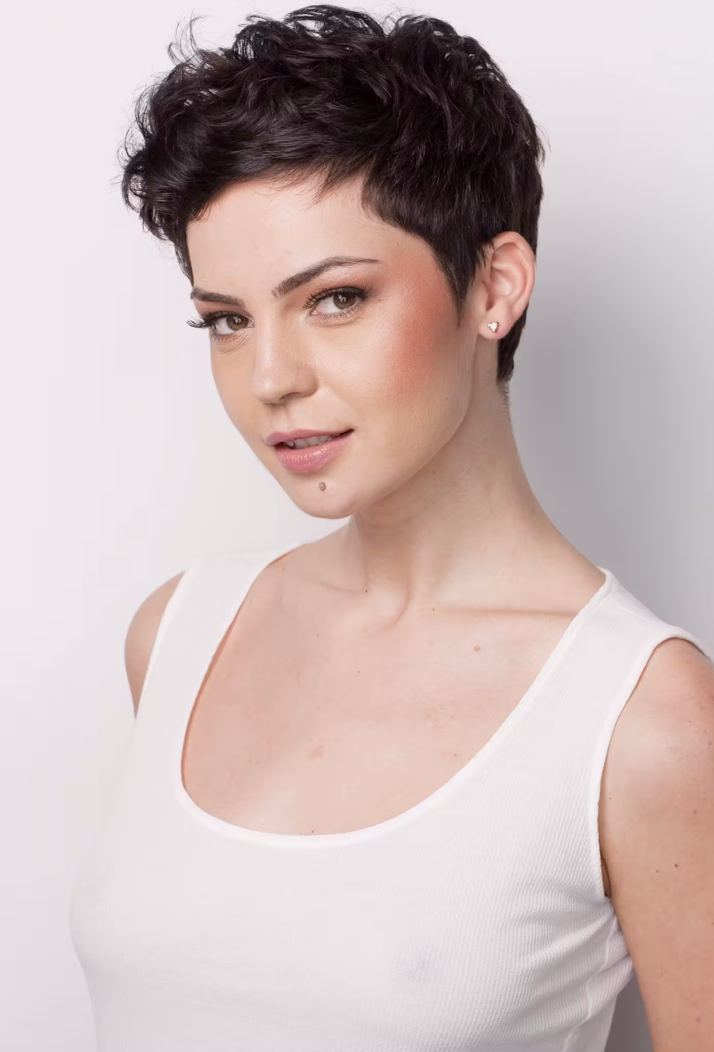 Maria Dinulescu  Photoshoot