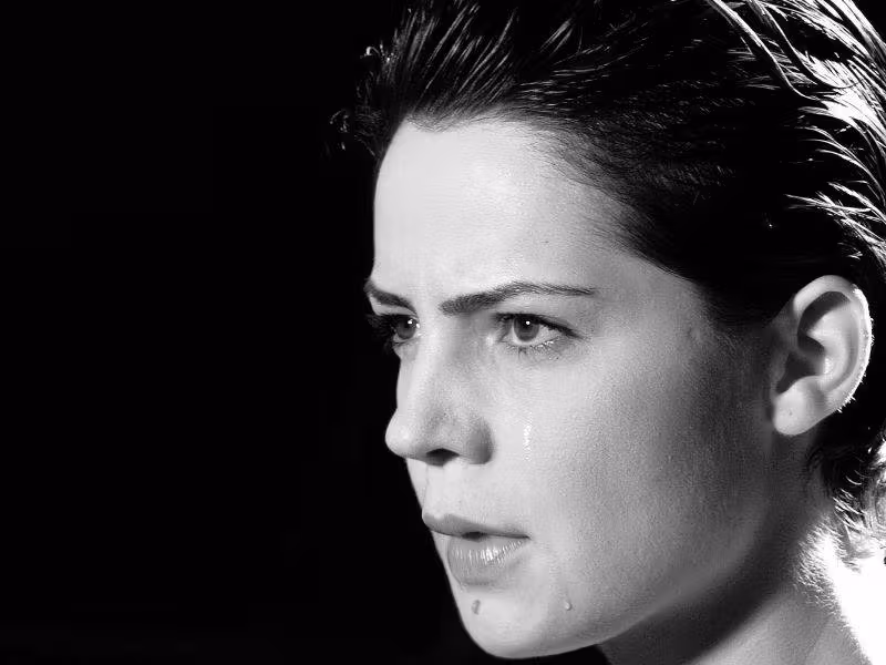 Maria Dinulescu  Photoshoot