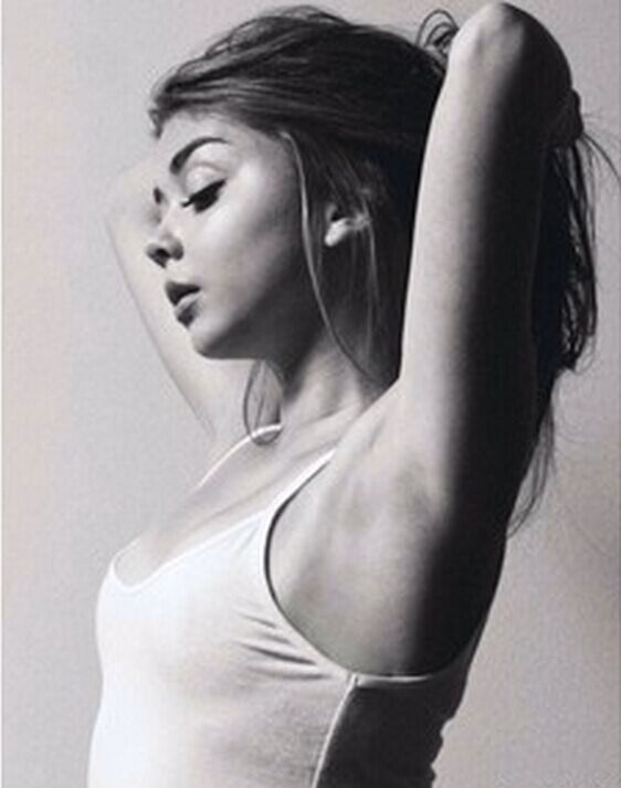 Sarah Hyland Breast Photoshoot