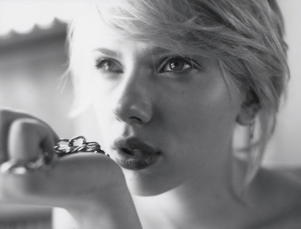 Scarlett Johansson Breast Photoshoot
