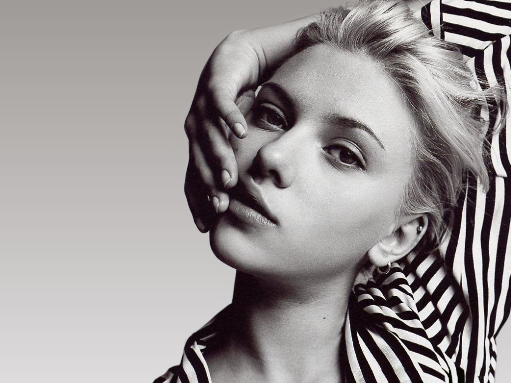 Scarlett Johansson  Photoshoot