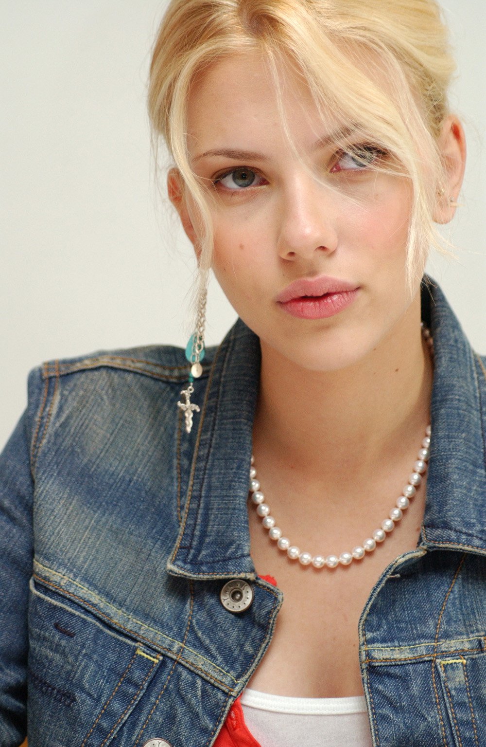 Scarlett Johansson  Photoshoot