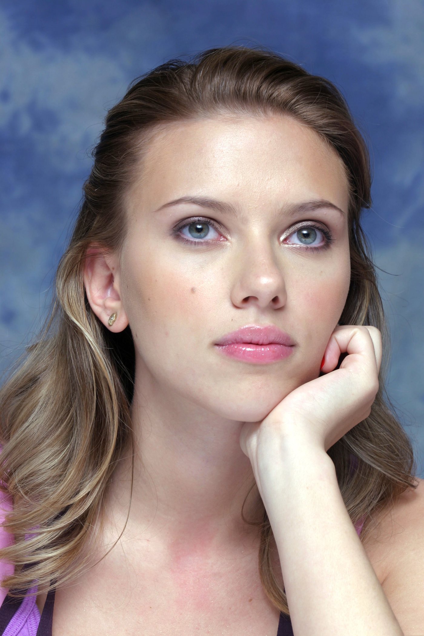 Scarlett Johansson  Photoshoot