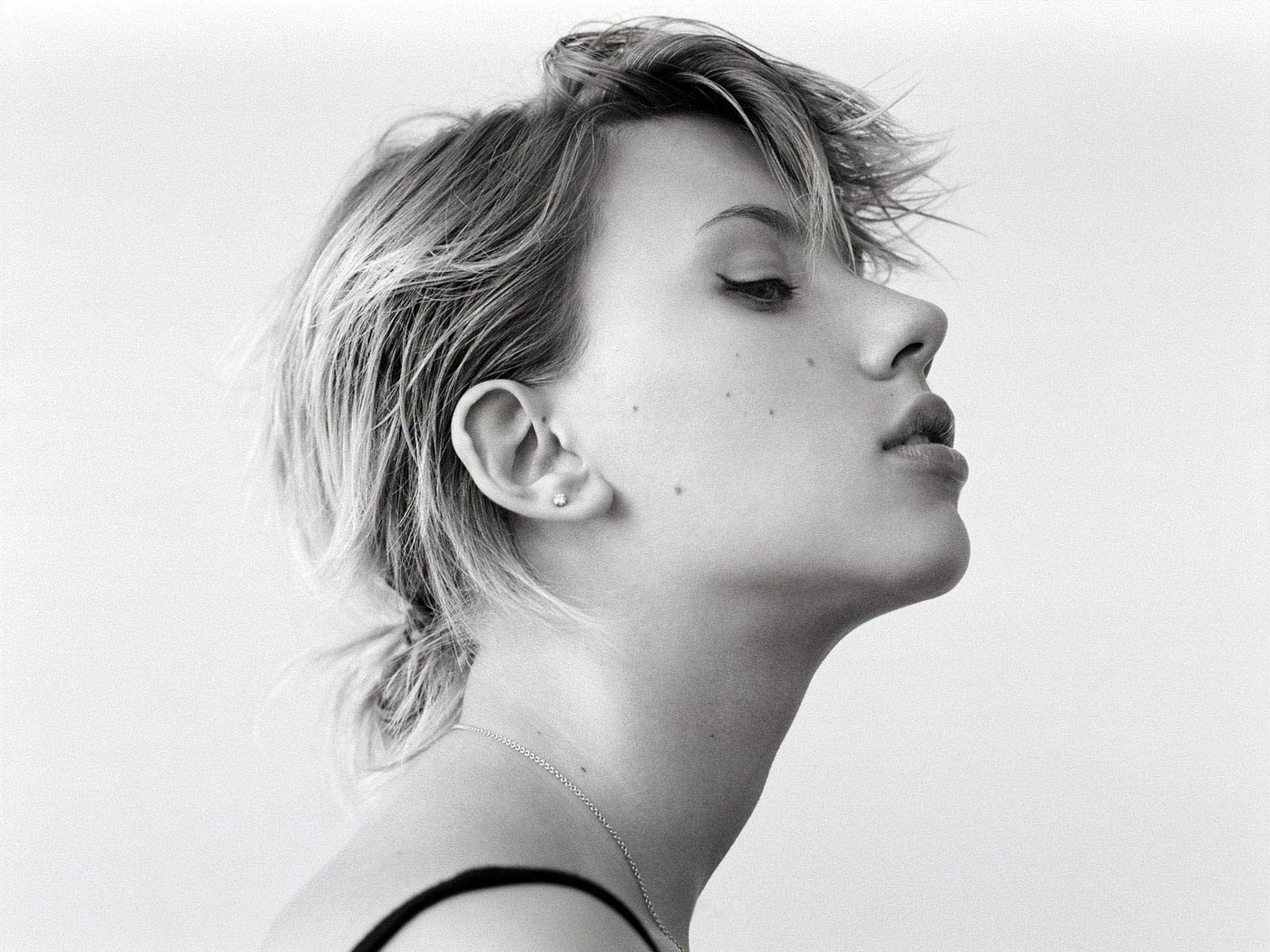Scarlett Johansson  Photoshoot
