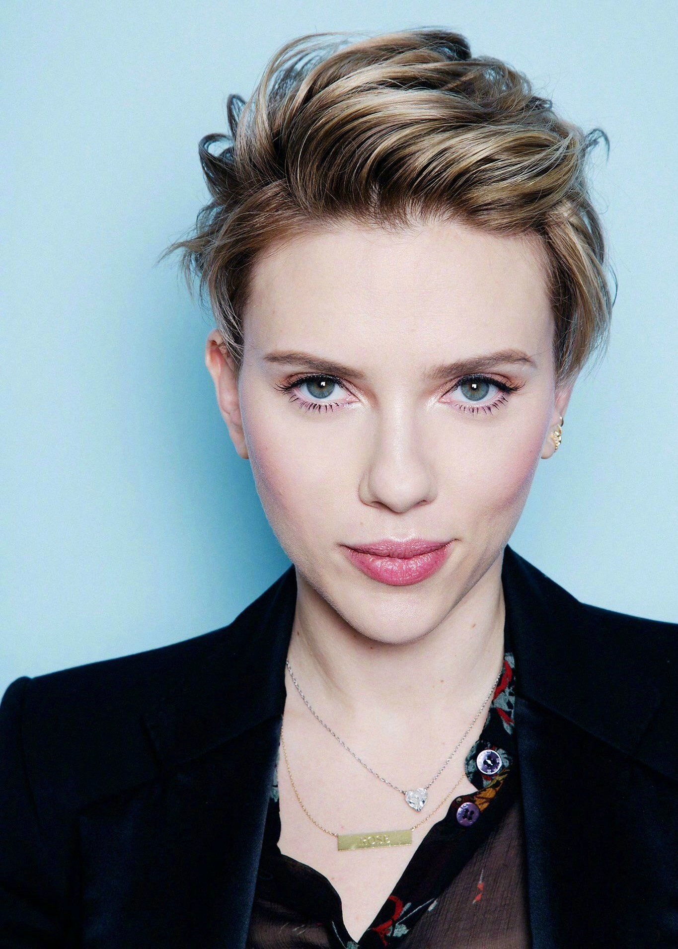 Scarlett Johansson  Photoshoot