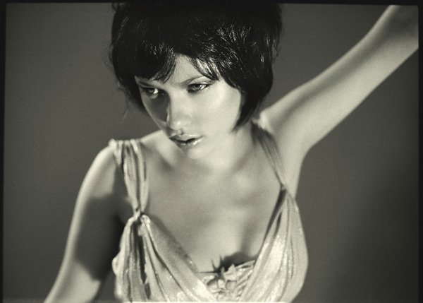 Scarlett Johansson Breast Photoshoot