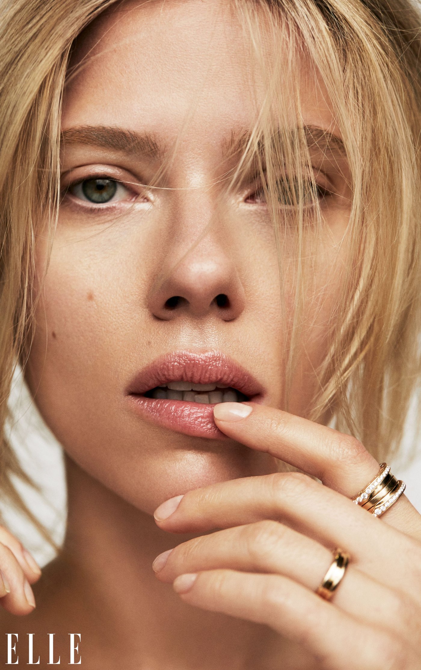Scarlett Johansson  Photoshoot