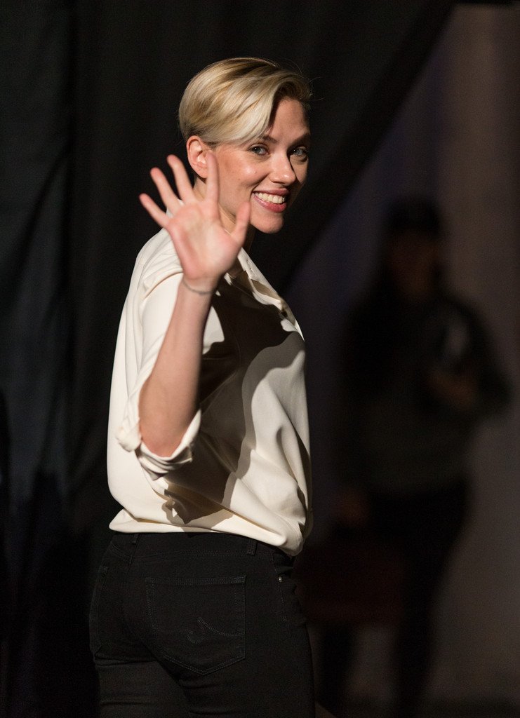 Scarlett Johansson  Photoshoot