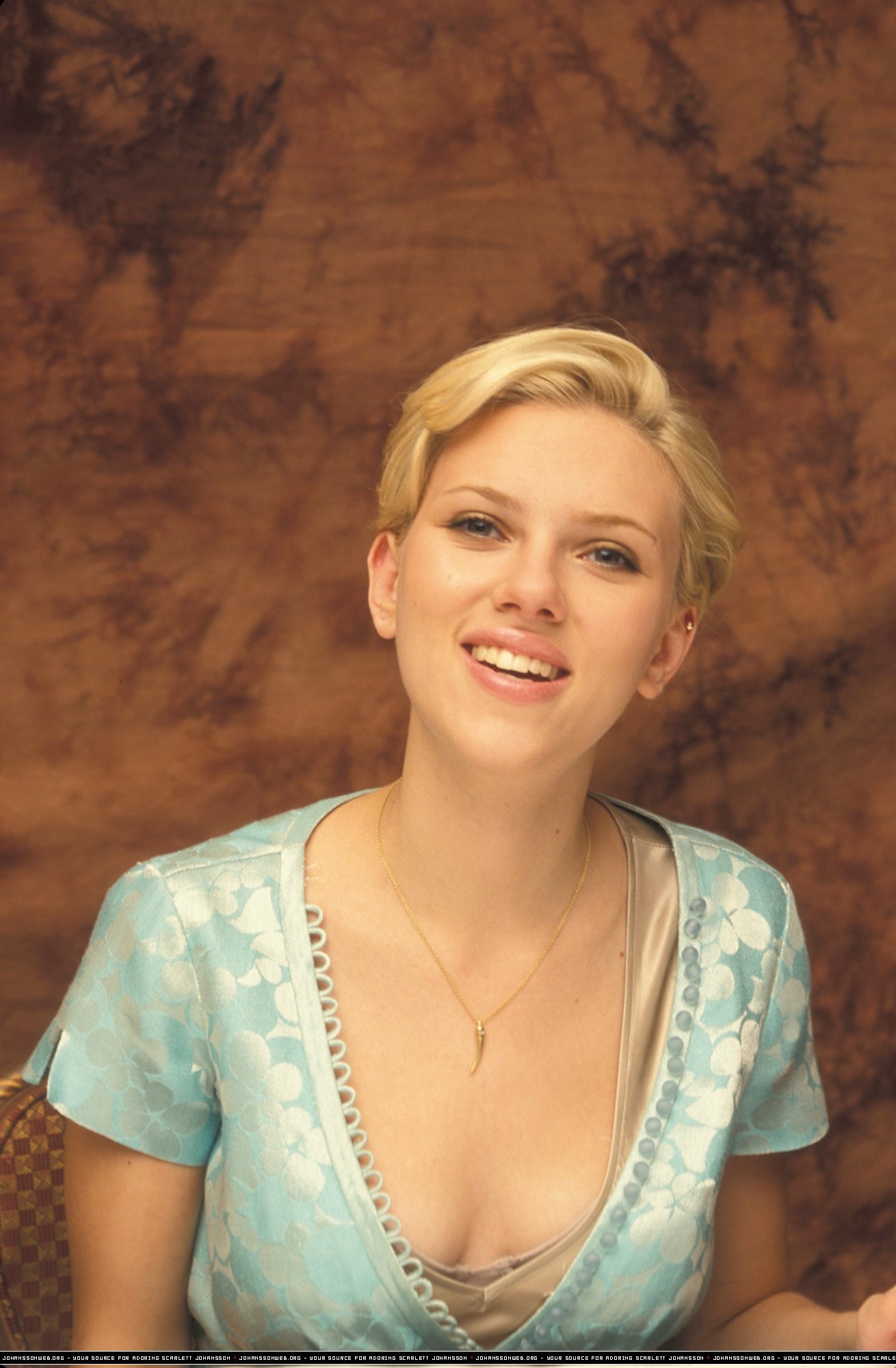 Scarlett Johansson Breast Photoshoot