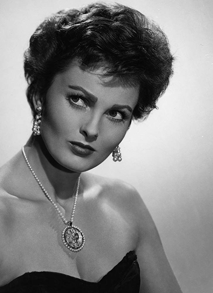 Ursula Thiess Sexy and Hottest Photos , Latest Pics