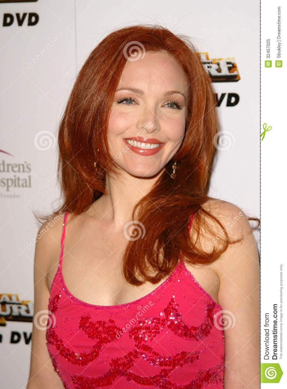 Amy Yasbeck Sexy and Hottest Photos , Latest Pics