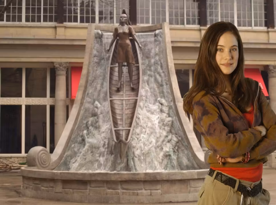 Caroline Dhavernas  Photoshoot
