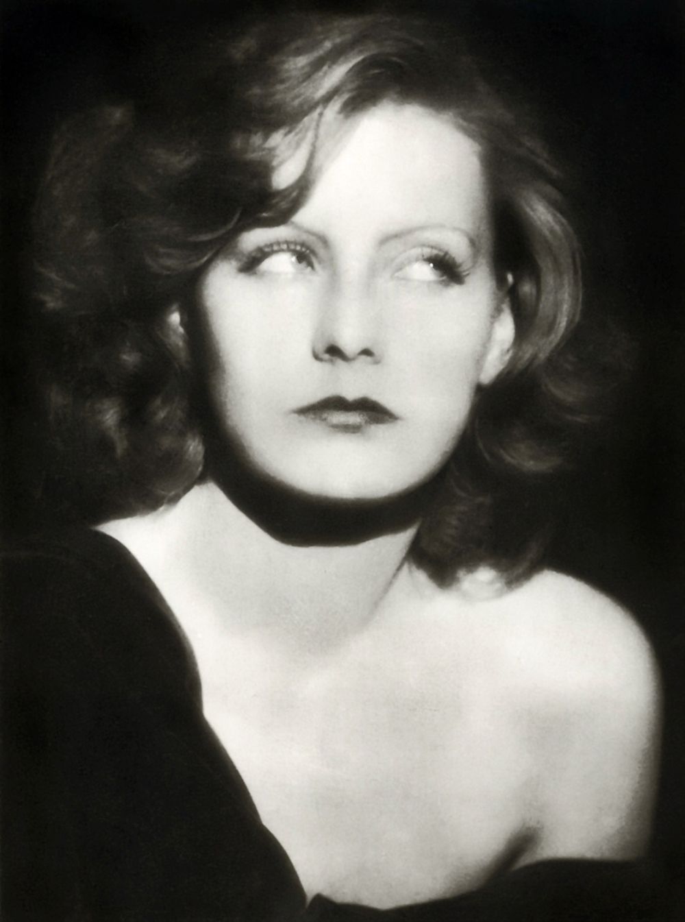Greta Garbo Sexy and Hottest Photos , Latest Pics