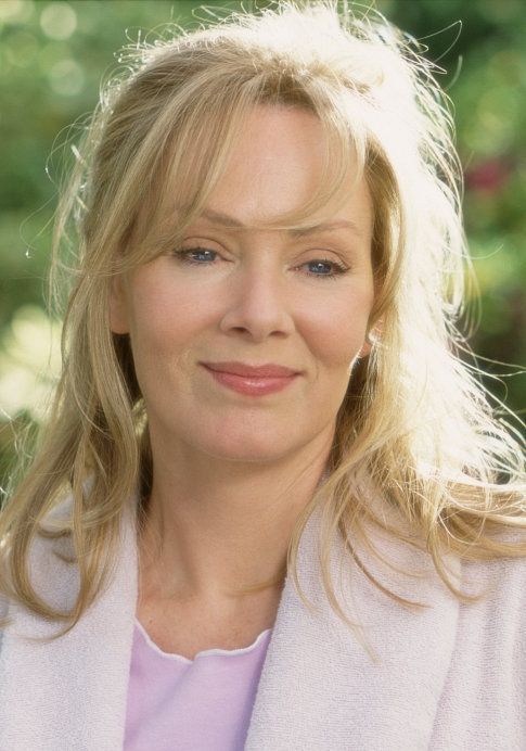 Jean Smart Sexy and Hottest Photos , Latest Pics