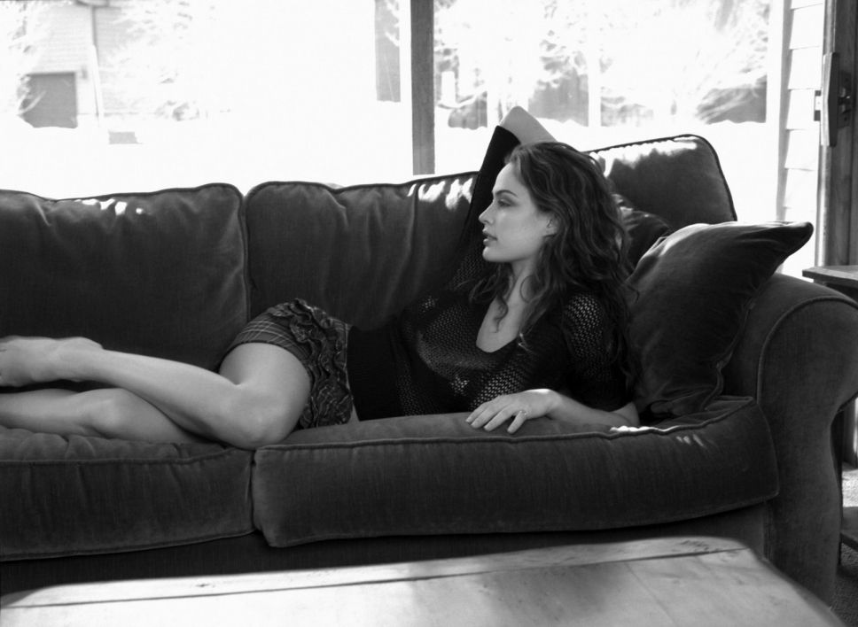 Josie Maran Sexy and Hottest Photos , Latest Pics