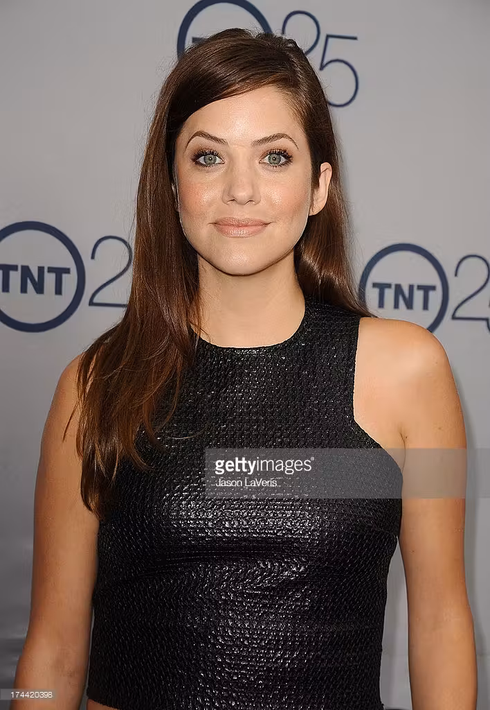 Julie Gonzalo  Photoshoot