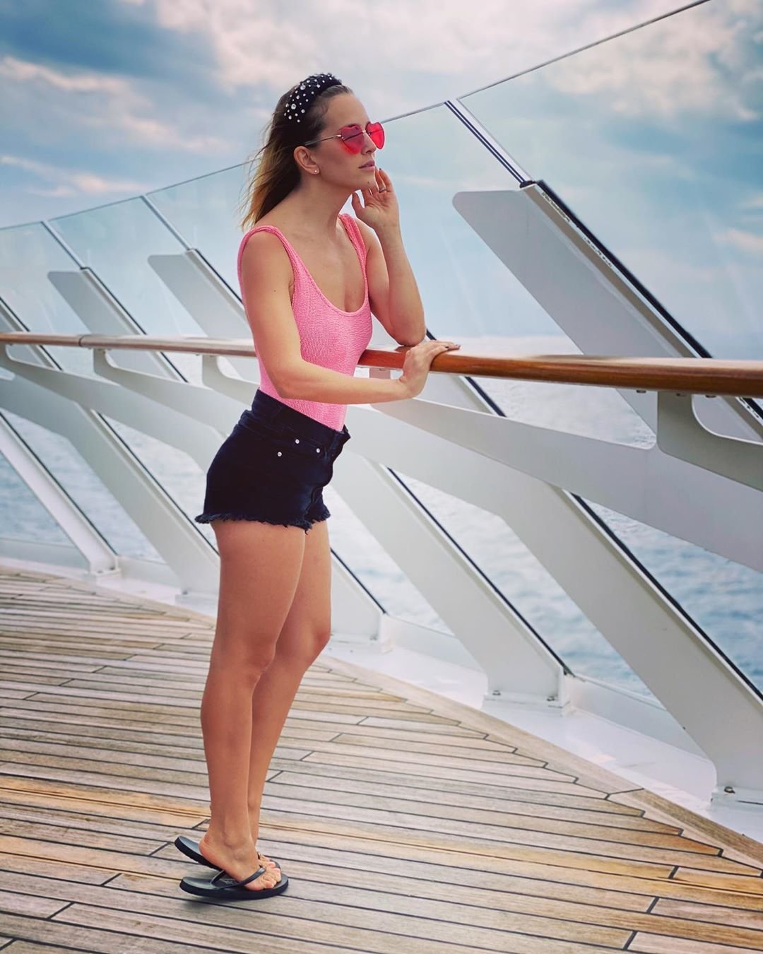 Luisana Lopilato Leg Photoshoot
