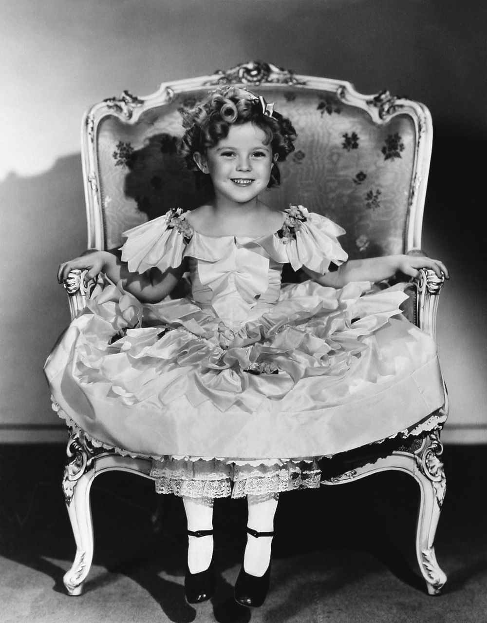 Shirley Temple Sexy and Hottest Photos , Latest Pics