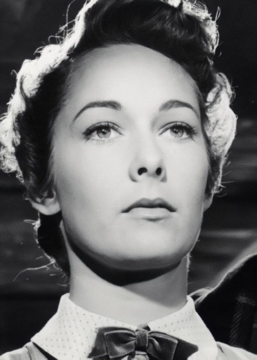 Vera Miles Sexy and Hottest Photos , Latest Pics