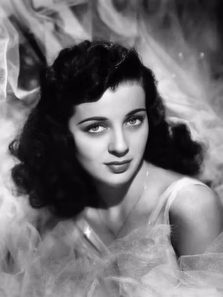 Gail Russell  Photoshoot