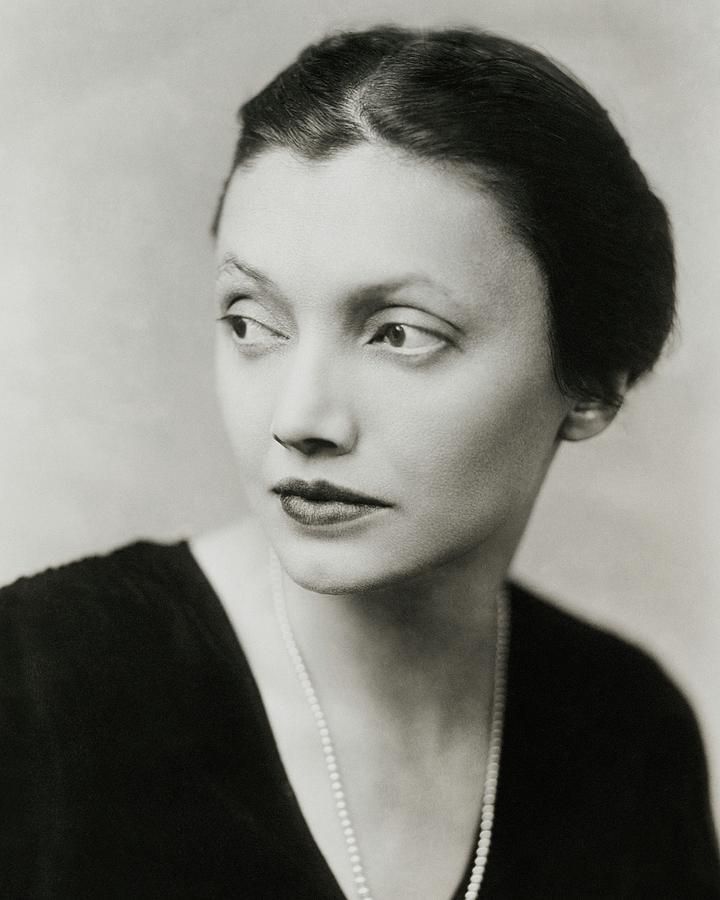 Katharine Cornell Sexy and Hottest Photos , Latest Pics