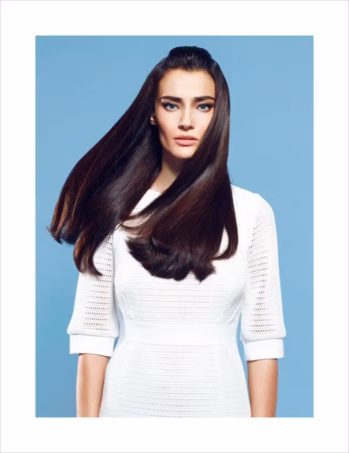 Saadet Aksoy  Photoshoot