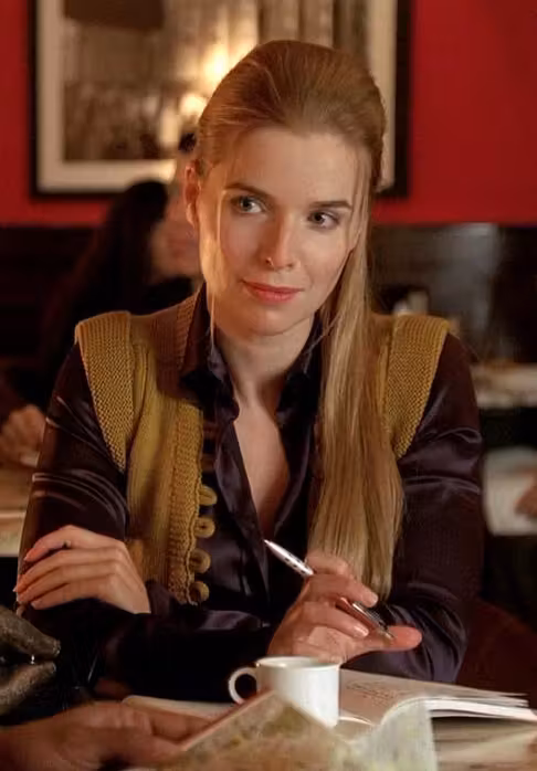 Thekla Reuten  Photoshoot