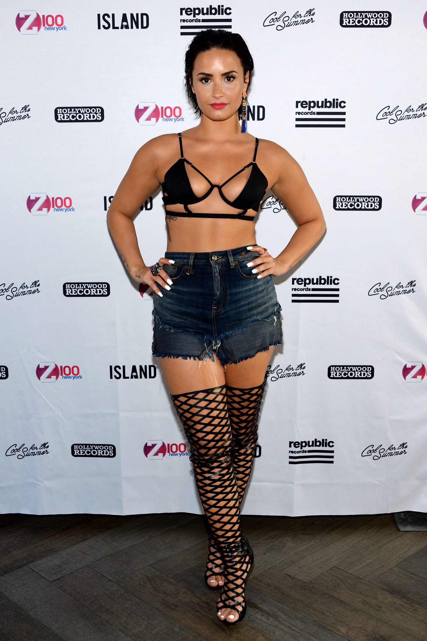 Demi Lovato Leg Photoshoot