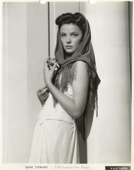 Gene Tierney Sexy and Hottest Photos , Latest Pics