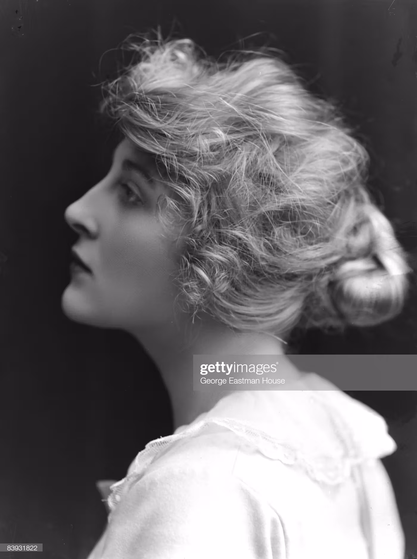 Isobel Elsom  Photoshoot